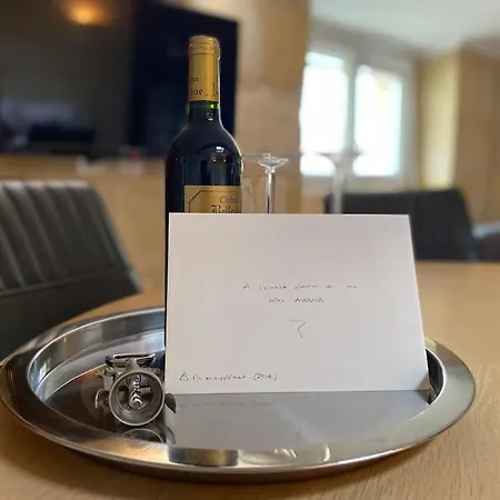 Grand A Chartrons Bordeaux